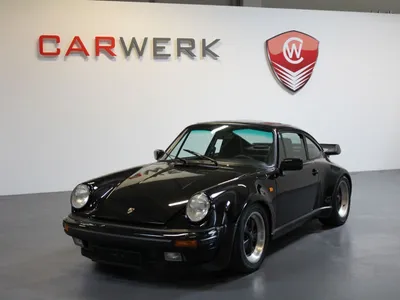 PORSCHE 930
