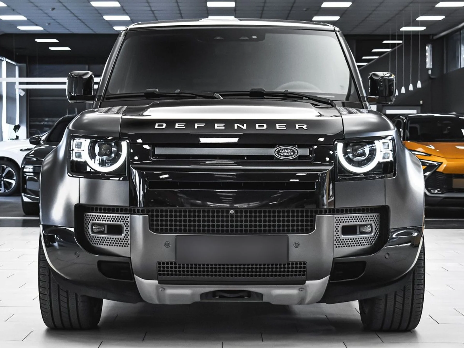 LAND ROVER Defender - Bild 1