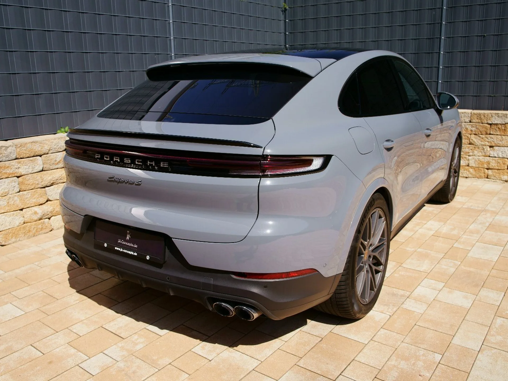 PORSCHE Cayenne - Bild 1
