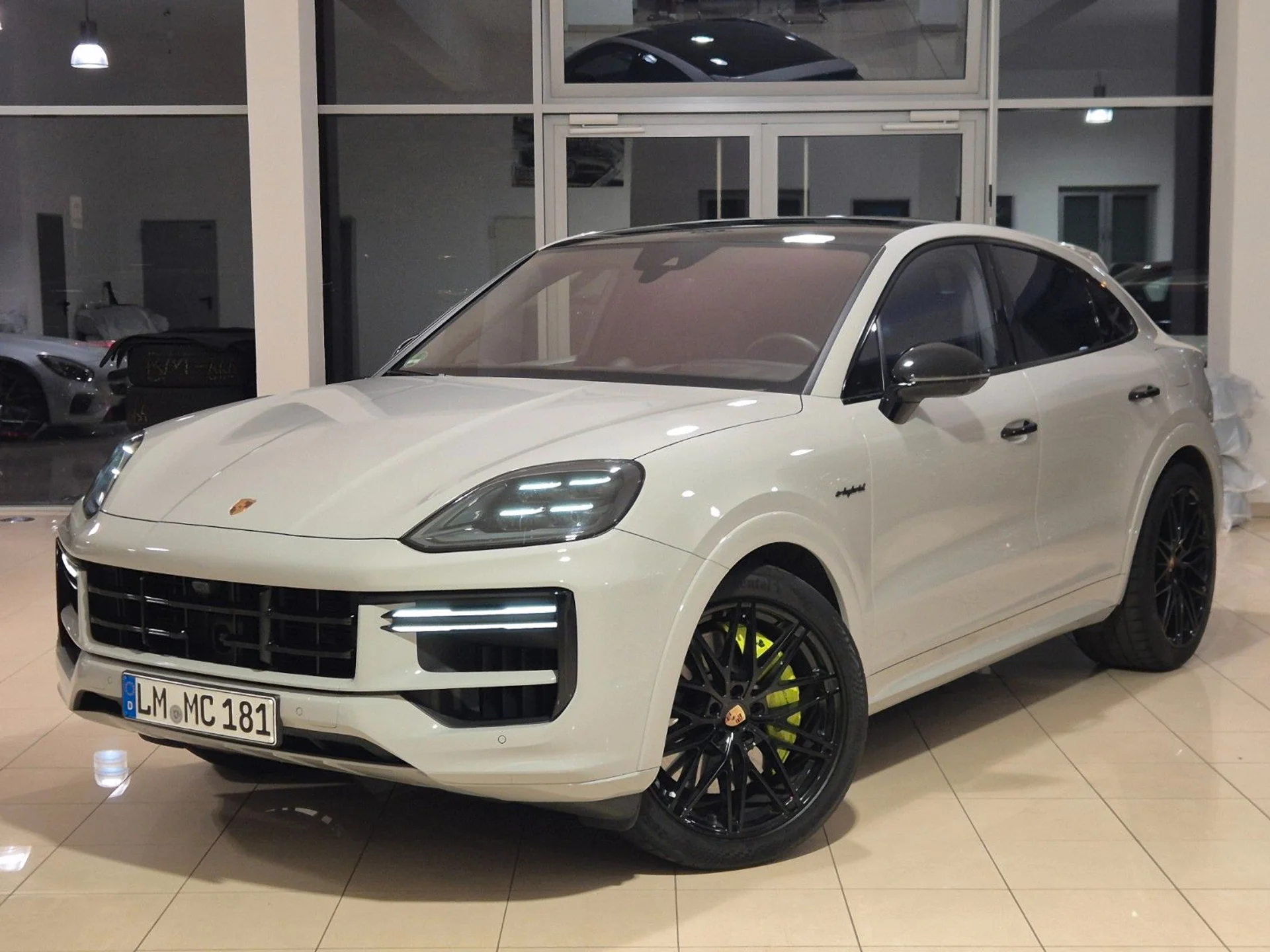 PORSCHE Cayenne - Bild 1