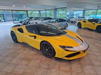 FERRARI SF90