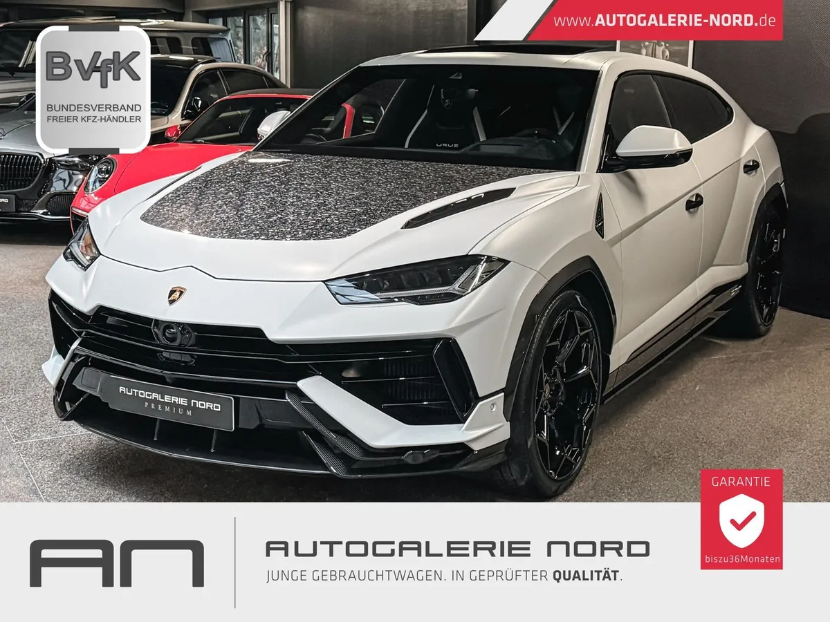 LAMBORGHINI Urus - Bild 1