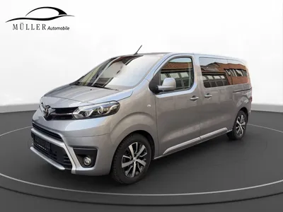 TOYOTA Proace
