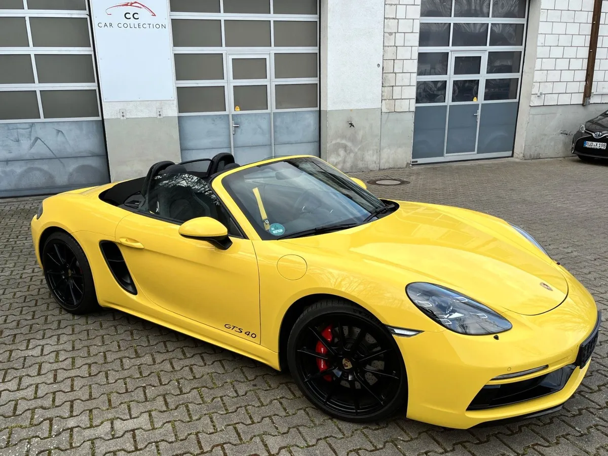 PORSCHE Boxster