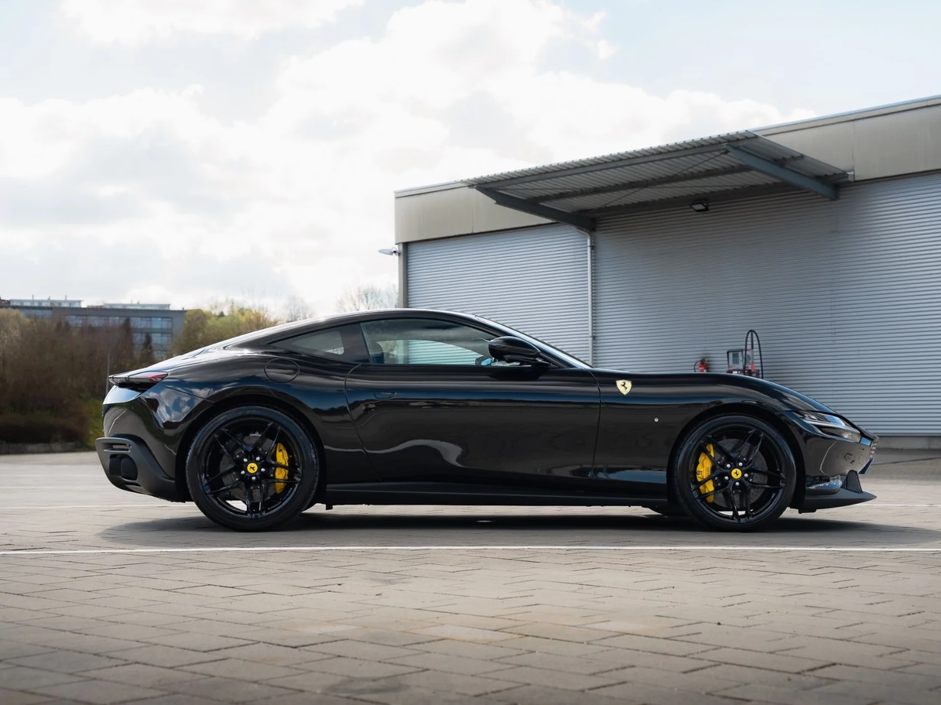 FERRARI Roma - Bild 1