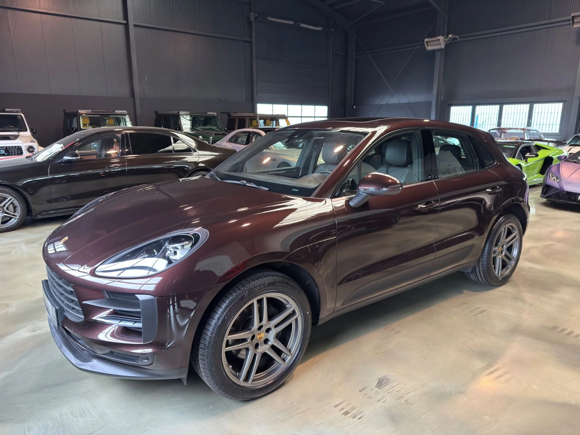 PORSCHE Macan - Bild 1