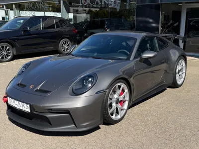 PORSCHE 992