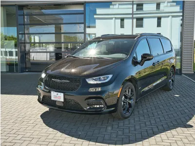 CHRYSLER Pacifica