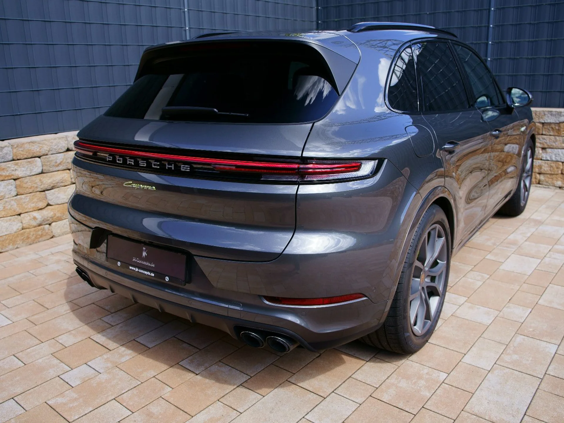 PORSCHE Cayenne - Bild 1