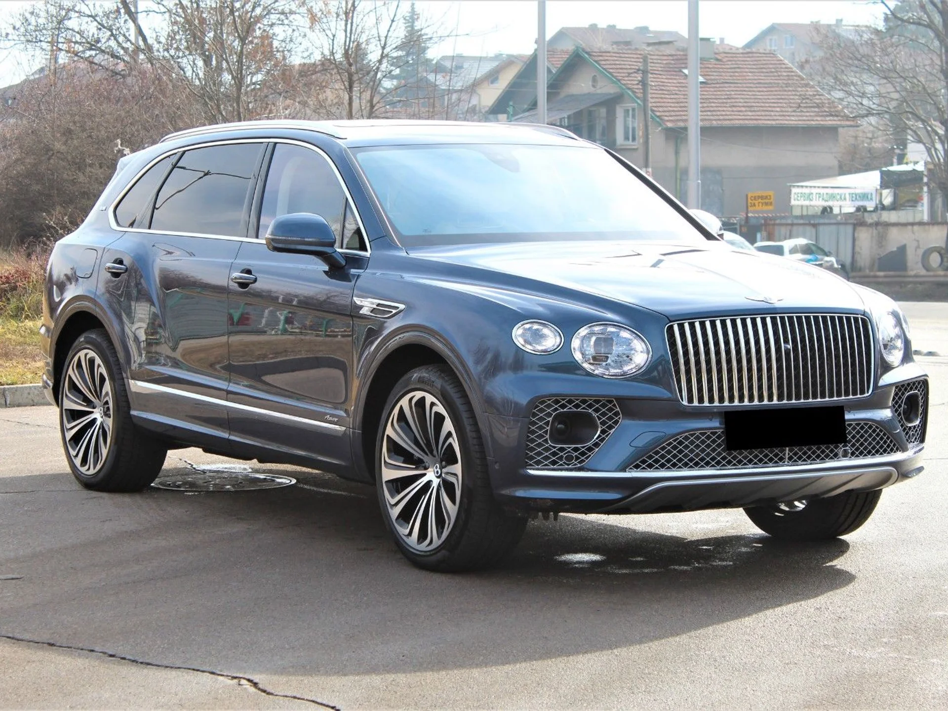 BENTLEY Bentayga - Bild 1
