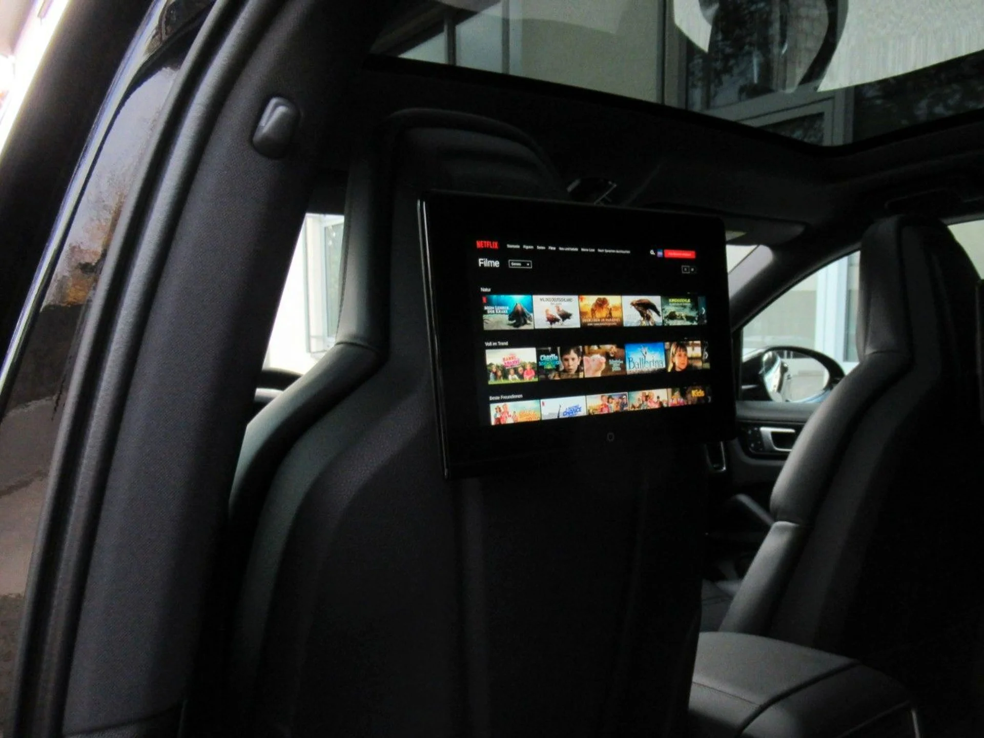PORSCHE Cayenne - Bild 1