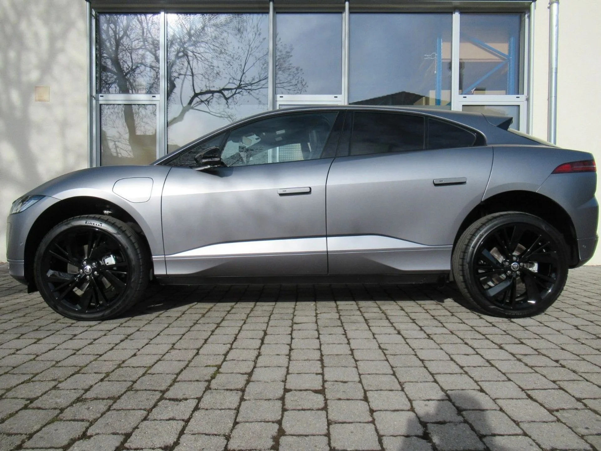 JAGUAR I-Pace - Bild 1