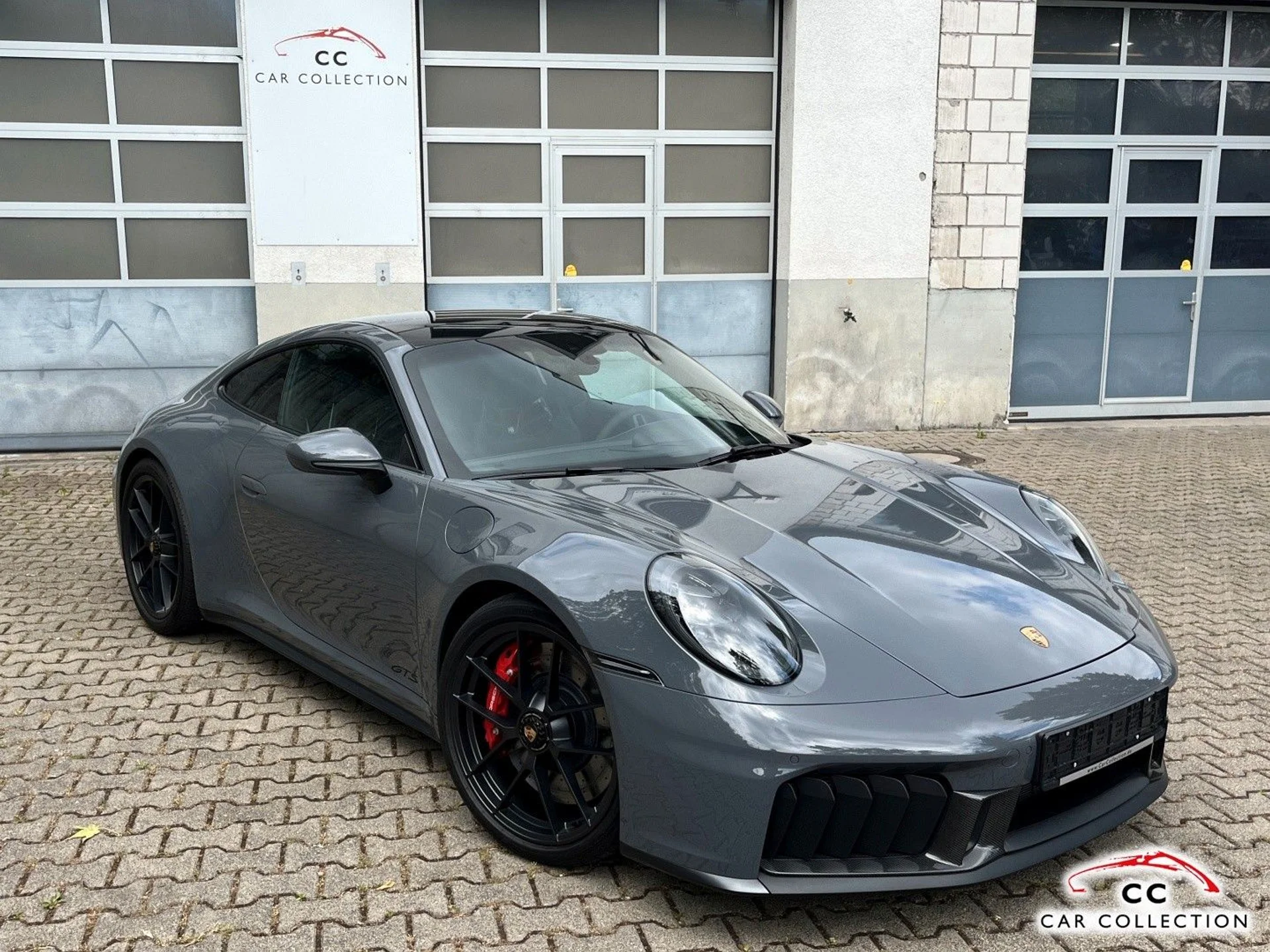 PORSCHE 992 - Bild 1