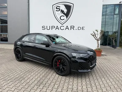 AUDI RSQ8
