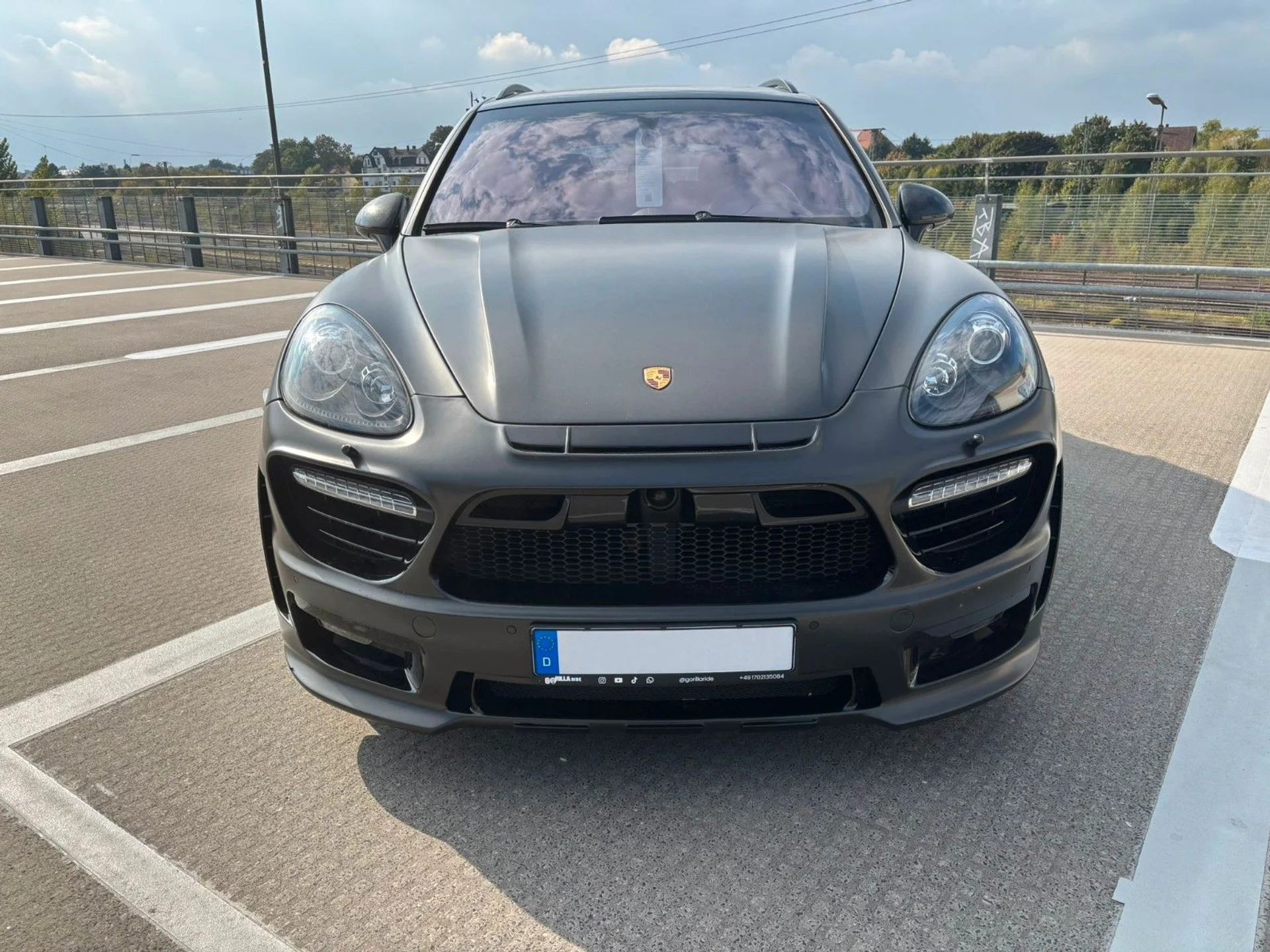 PORSCHE Cayenne - Bild 1