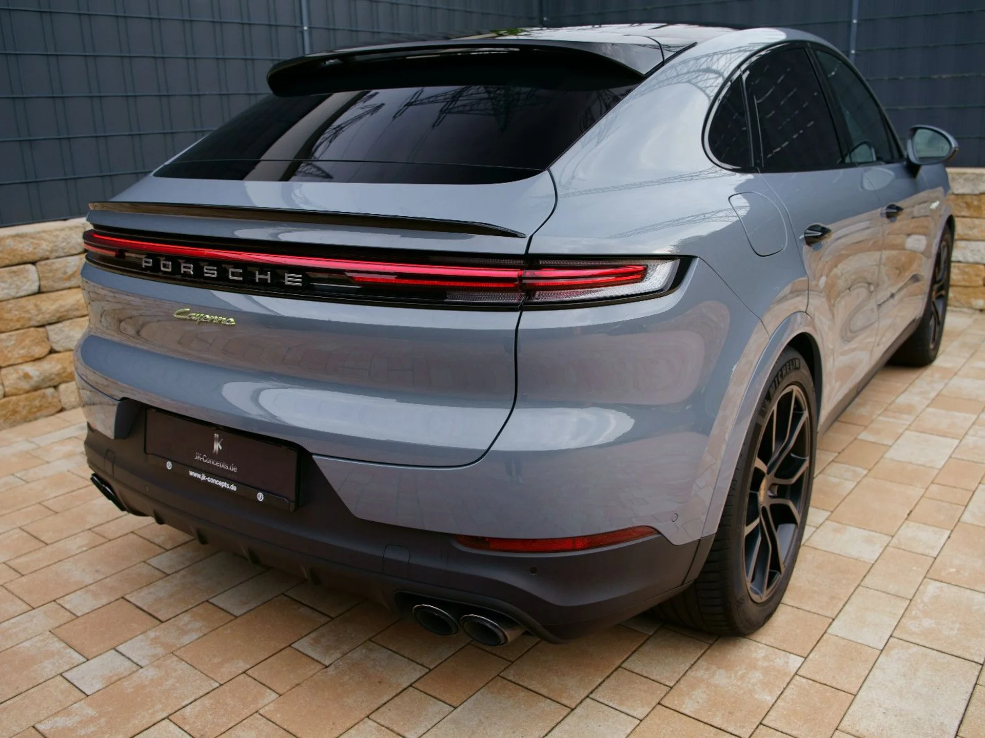 PORSCHE Cayenne - Bild 1