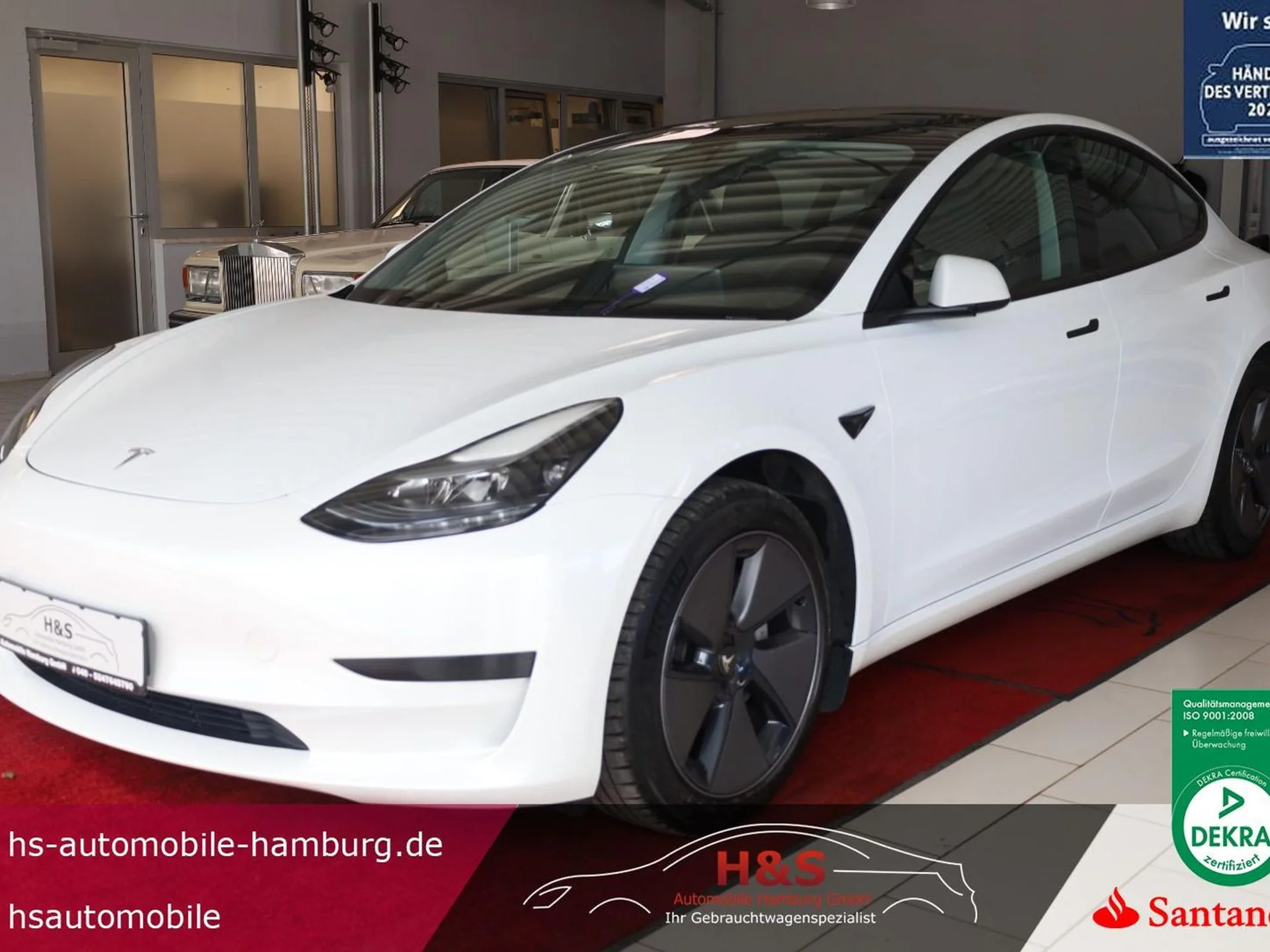 TESLA Model 3 - Bild 1