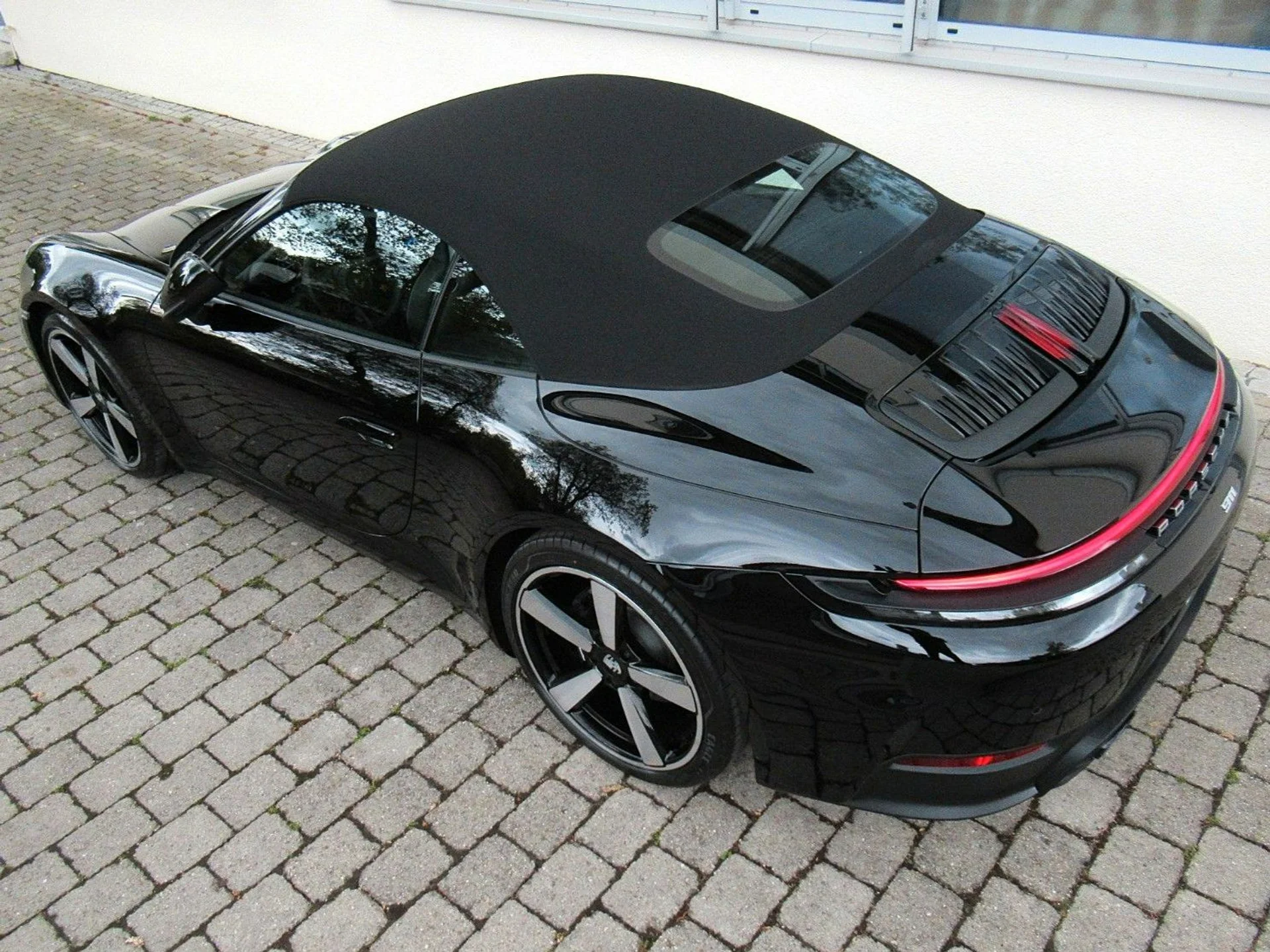 PORSCHE 992 - Bild 1