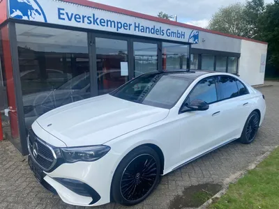 MERCEDES-BENZ E 200
