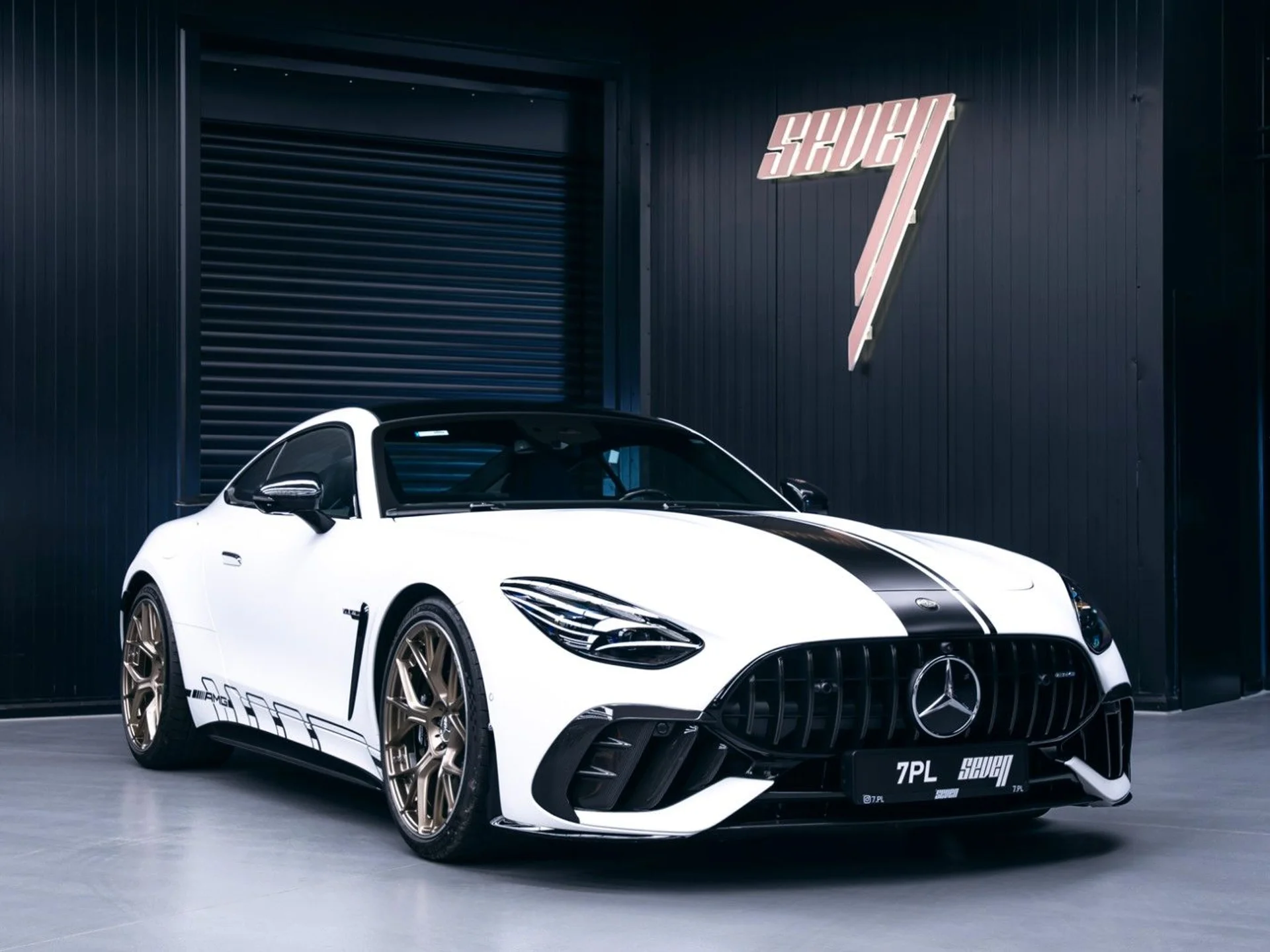 MERCEDES-BENZ AMG GT - Bild 1