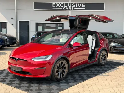 TESLA Model X