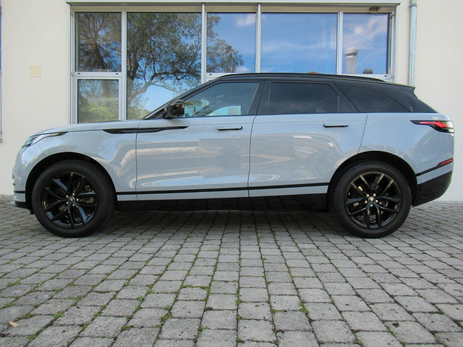 LAND ROVER Range Rover Velar - Bild 1