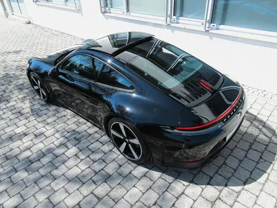 PORSCHE 992